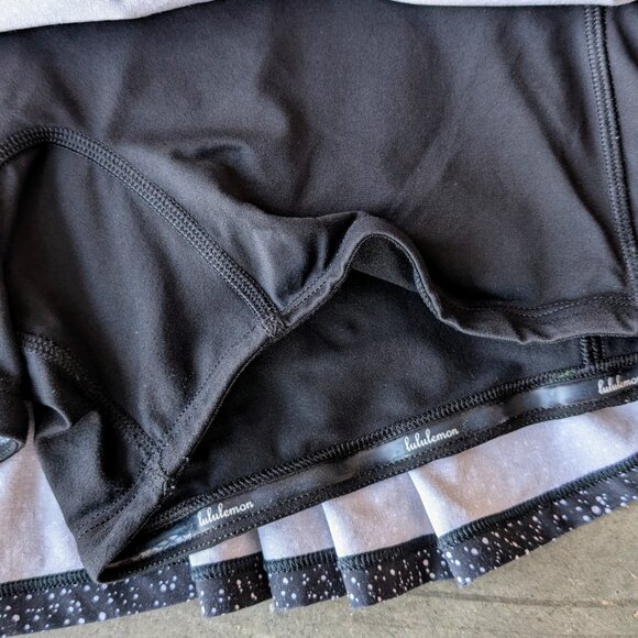 Lululemon Circuit Breaker Skirt Splatter White Black Swift Ultra size 12 - Picture 6 of 10